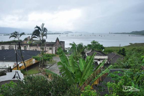 Antonina e a baía de mesmo nome, litoral do Paraná